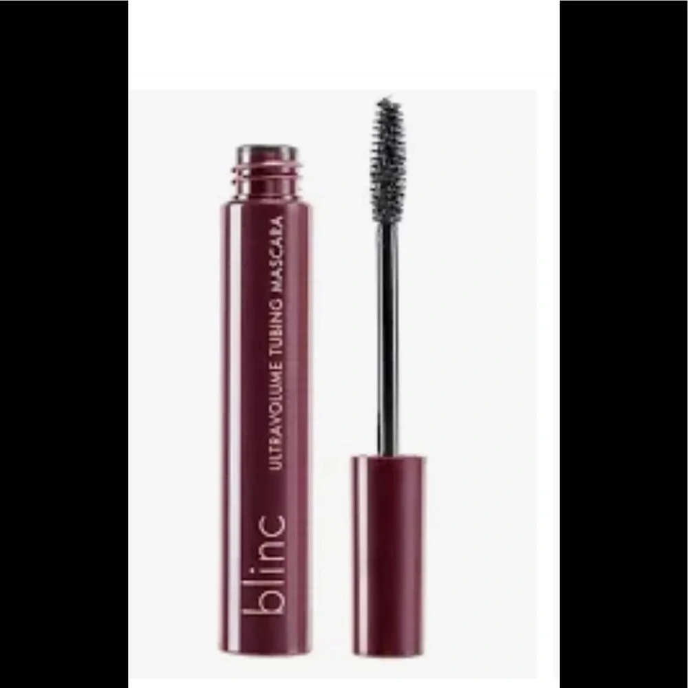 Blind ultra volume tubing mascara in‎ black . NWT